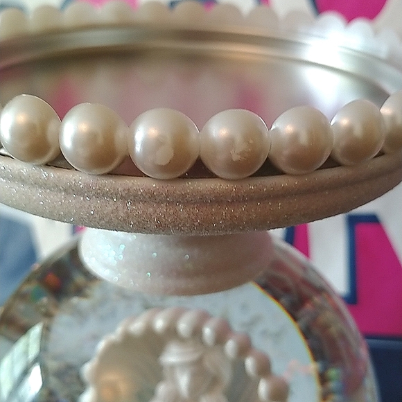 GUC Bath & Body Works Light Up Mermaid Waterglobe 3-Wick Candle Holder🧜 - Picture 6 of 9